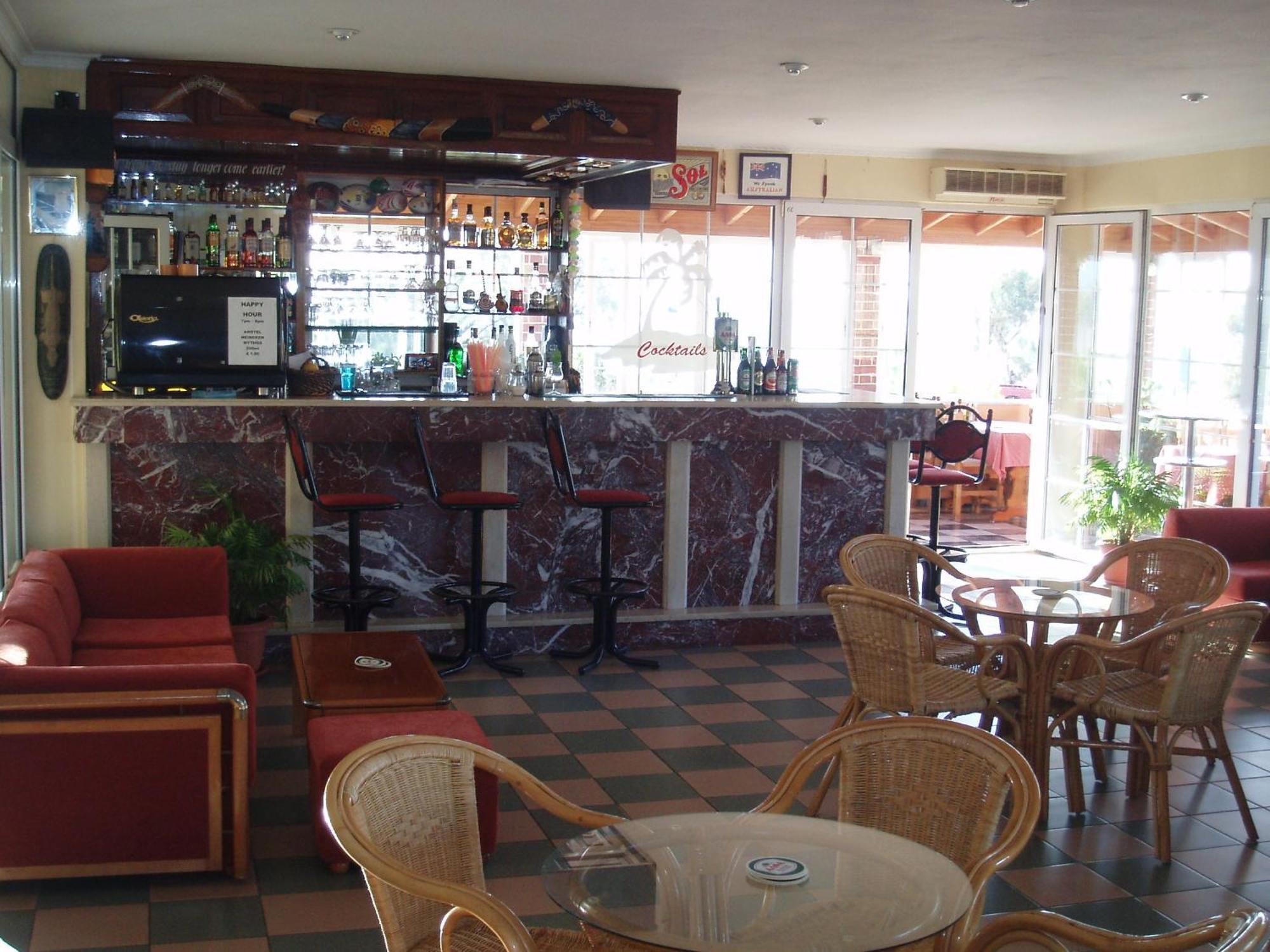 Anaxos Hotel Exterior photo